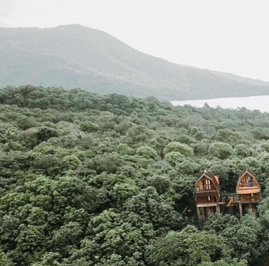 Cocohuts Hotel Karimunjawa Esterno foto