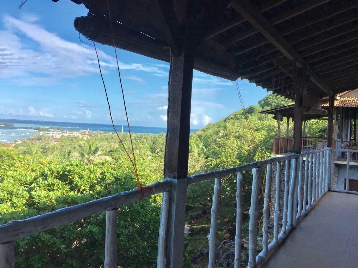 Cocohuts Hotel Karimunjawa Esterno foto
